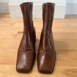 Leather Boots size 7 Never Worn!